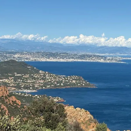 Apartment With Pool And Tennis *