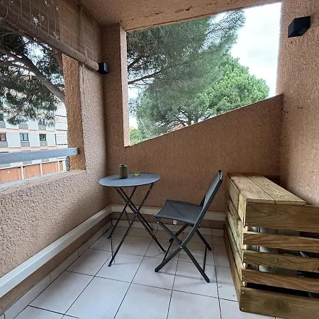 With Pool And Tennis Fréjus