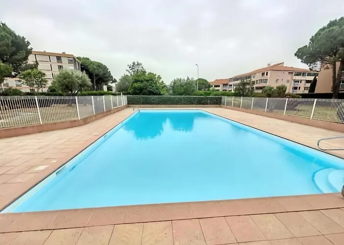 Διαμέρισμα With Pool And Tennis